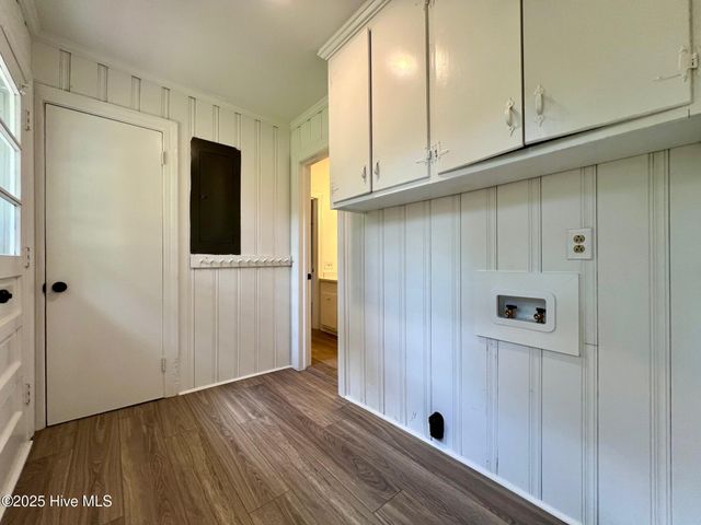 1570 Allen Road, Greenville, NC 27834