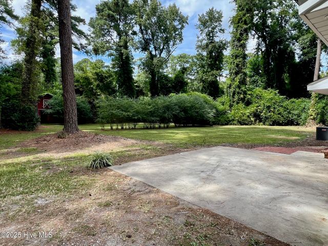 1570 Allen Road, Greenville, NC 27834