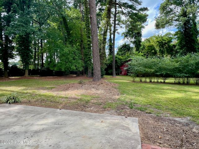 1570 Allen Road, Greenville, NC 27834