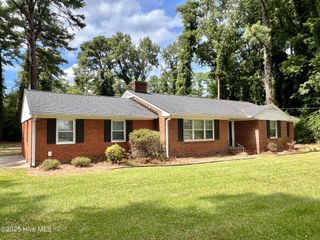 1570 Allen Road, Greenville, NC 27834