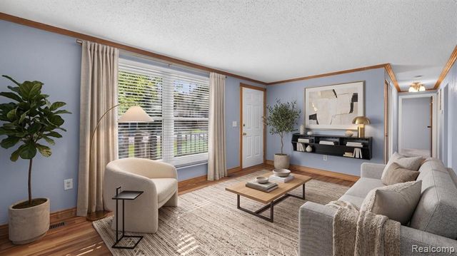 2095 Qualla Avenue, Wixom, MI 48393