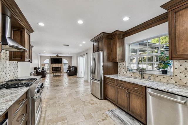 9149 MAPLE COURT, Seminole, FL 33777