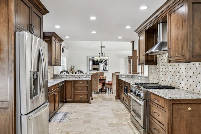 9149 MAPLE COURT, Seminole, FL 33777