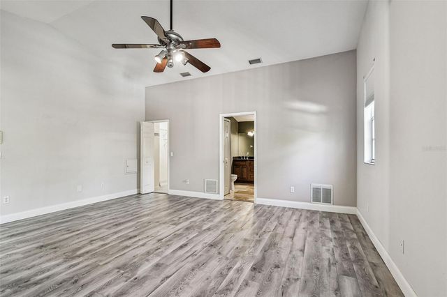 9149 MAPLE COURT, Seminole, FL 33777