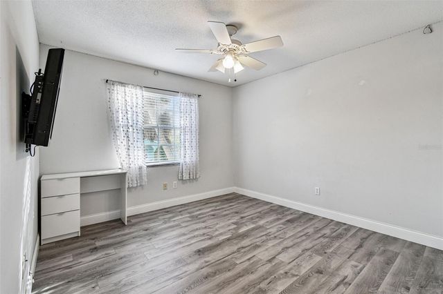 9149 MAPLE COURT, Seminole, FL 33777