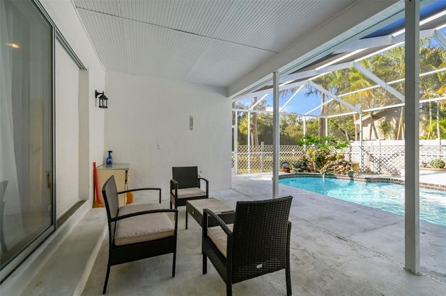 9149 MAPLE COURT, Seminole, FL 33777