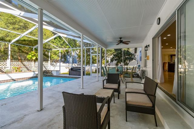 9149 MAPLE COURT, Seminole, FL 33777