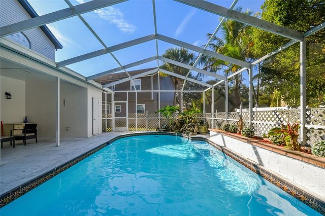 9149 MAPLE COURT, Seminole, FL 33777