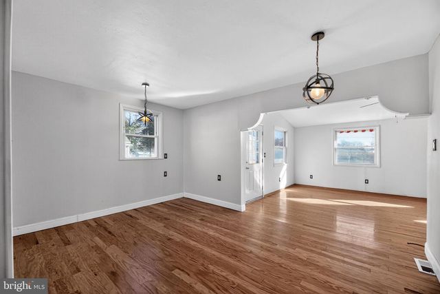 623 KENILWORTH AVE, Cherry Hill, NJ 08002