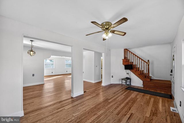 623 KENILWORTH AVE, Cherry Hill, NJ 08002