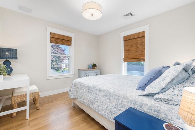 28 Carroll Avenue, Newport, RI 02840