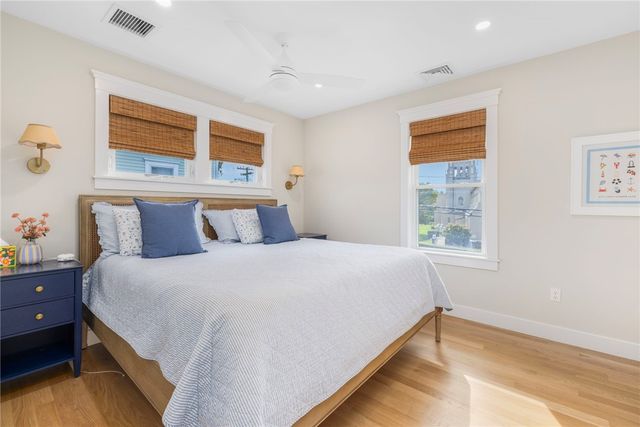28 Carroll Avenue, Newport, RI 02840