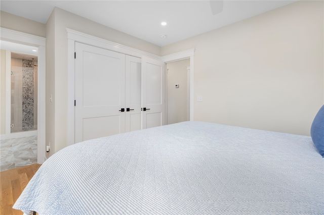 28 Carroll Avenue, Newport, RI 02840