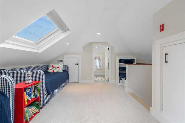 28 Carroll Avenue, Newport, RI 02840