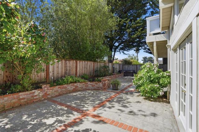1518 Spinnaker Lane, Half Moon Bay, CA 94019