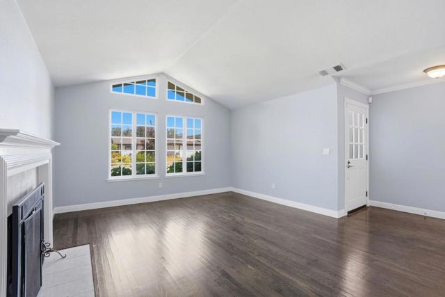 1518 Spinnaker Lane, Half Moon Bay, CA 94019
