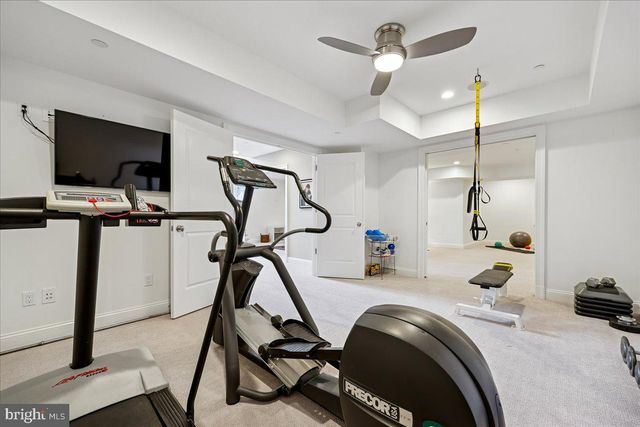 5709 OLDCHESTER RD, Bethesda, MD 20817