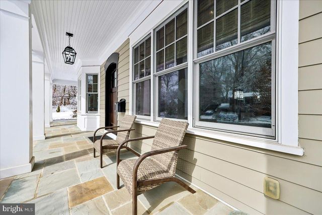 5709 OLDCHESTER RD, Bethesda, MD 20817