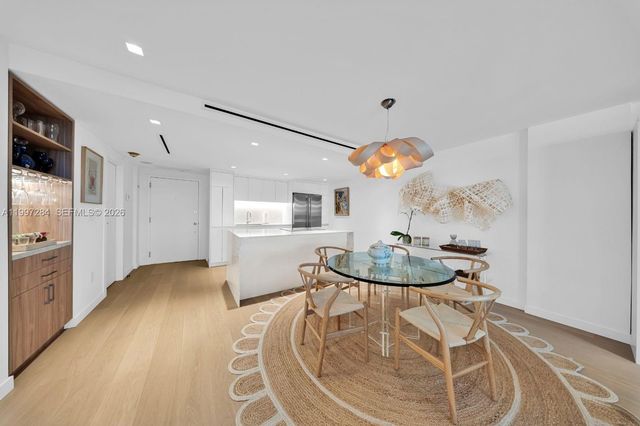 199 Ocean Lane Dr 602, Key Biscayne, FL 33149