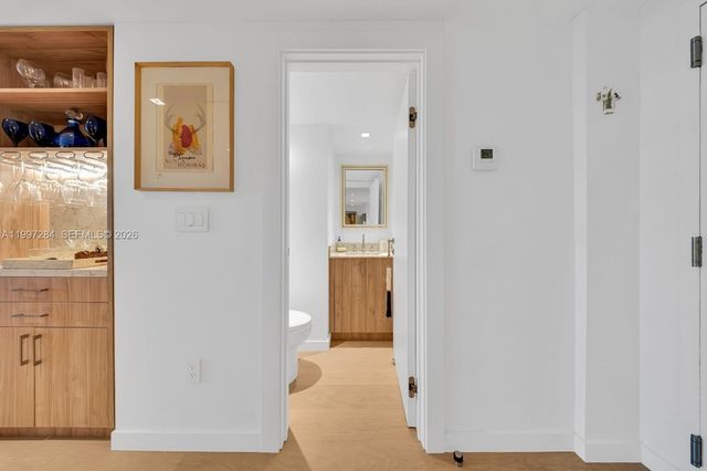 199 Ocean Lane Dr 602, Key Biscayne, FL 33149