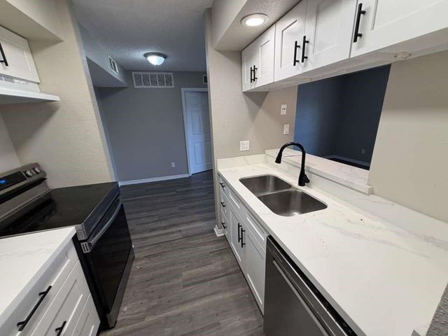 250 El Dorado Boulevard 190, Houston, TX 77598