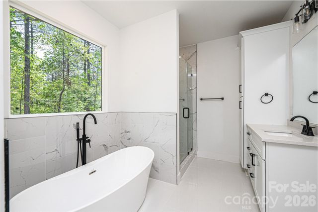 2157 Anchor Lane, Connelly Springs, NC 28612