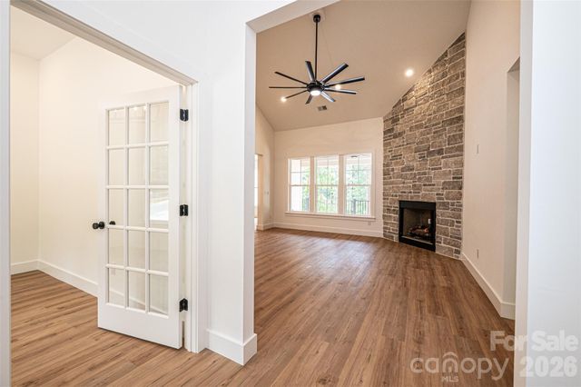 2157 Anchor Lane, Connelly Springs, NC 28612