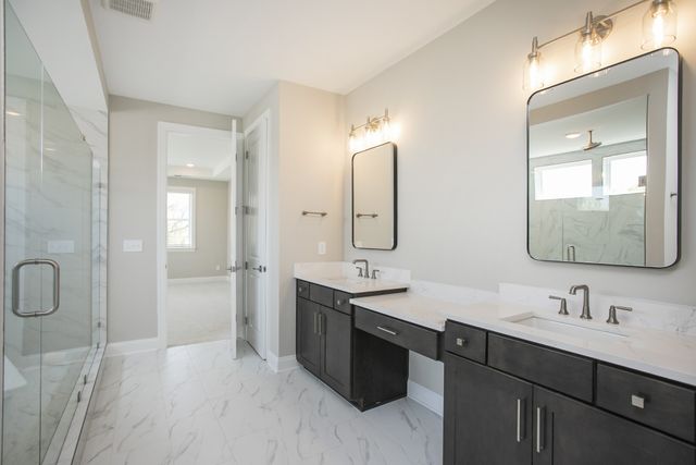 5952 Hunt Valley Drive, Spring Hill, TN 37174