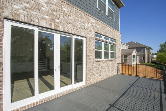 5952 Hunt Valley Drive, Spring Hill, TN 37174