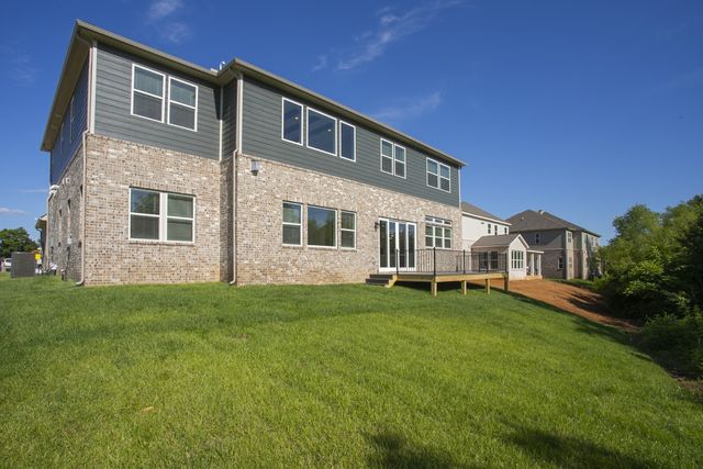 5952 Hunt Valley Drive, Spring Hill, TN 37174