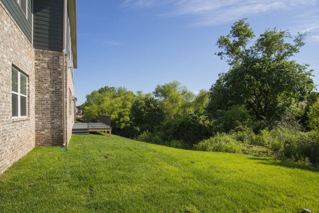 5952 Hunt Valley Drive, Spring Hill, TN 37174