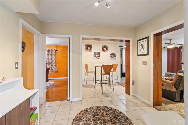 7306 Parkdale Avenue, Cincinnati, OH 45237