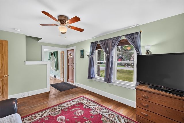 46 Tilton Ave, Lunenburg, MA 01462