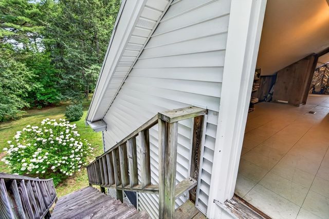 46 Tilton Ave, Lunenburg, MA 01462