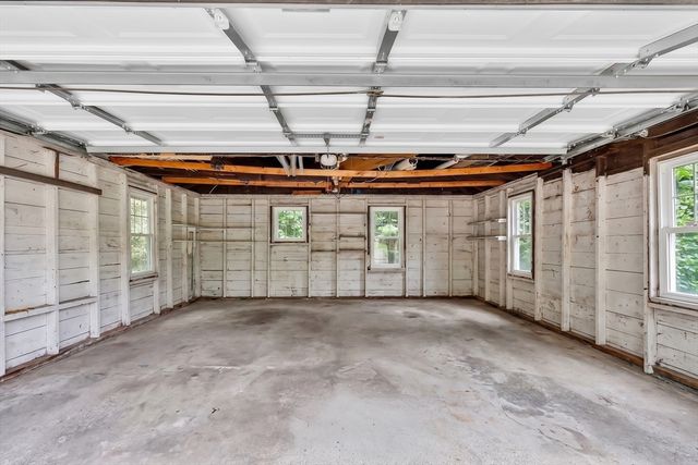 46 Tilton Ave, Lunenburg, MA 01462