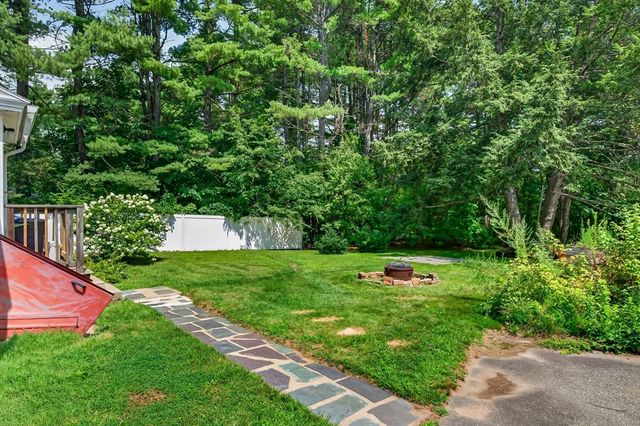 46 Tilton Ave, Lunenburg, MA 01462