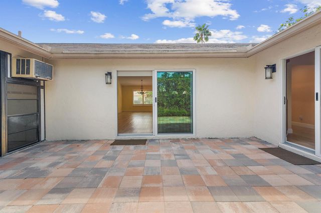 2685 Riviera Drive, Delray Beach, FL 33445