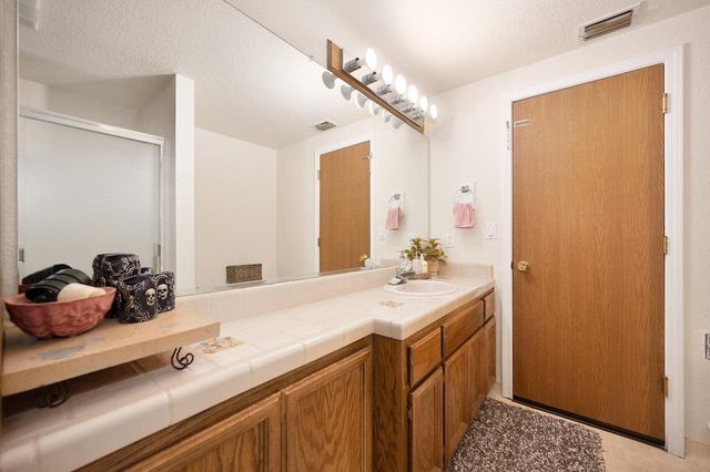 20860 Todd Valley Rd, Foresthill, CA 95631