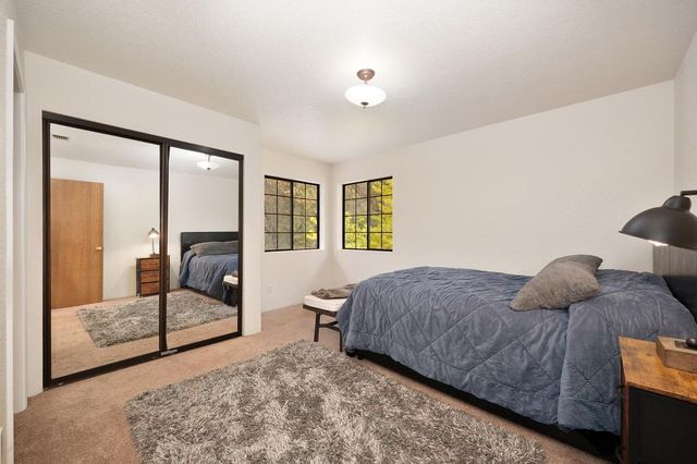 20860 Todd Valley Rd, Foresthill, CA 95631