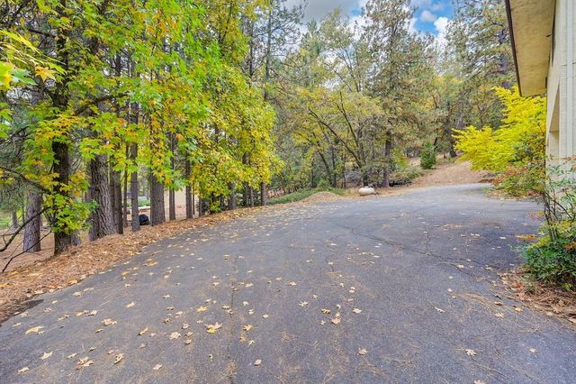 20860 Todd Valley Rd, Foresthill, CA 95631