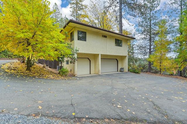 20860 Todd Valley Rd, Foresthill, CA 95631