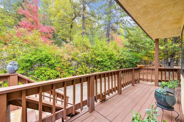 20860 Todd Valley Rd, Foresthill, CA 95631