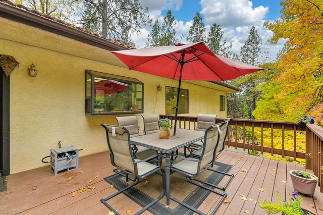 20860 Todd Valley Rd, Foresthill, CA 95631