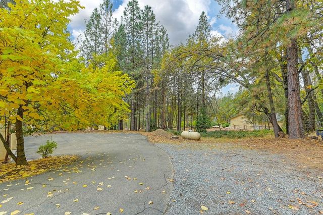 20860 Todd Valley Rd, Foresthill, CA 95631