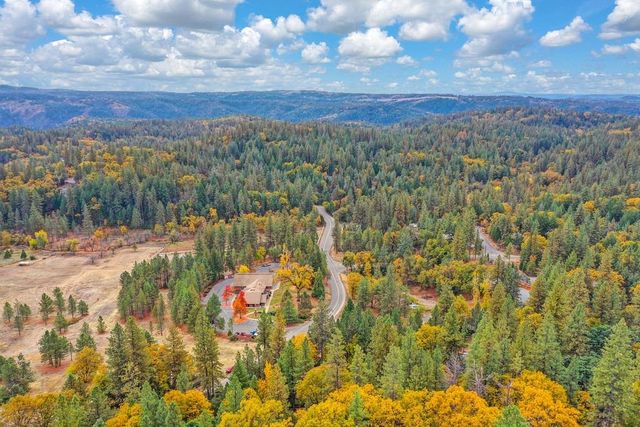 20860 Todd Valley Rd, Foresthill, CA 95631