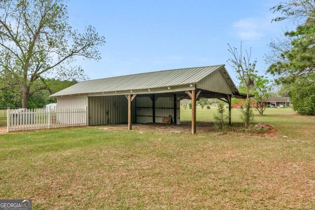 5837 Youmans Chapel Road, Blackshear, GA 31516