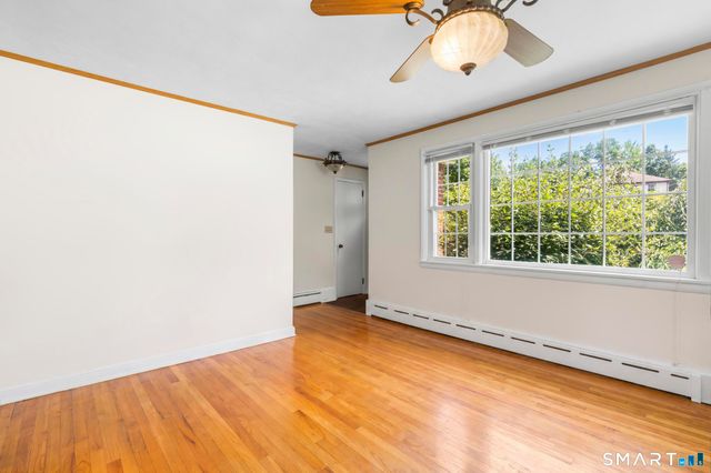 33 Garrassino Place, Waterbury, CT 06706