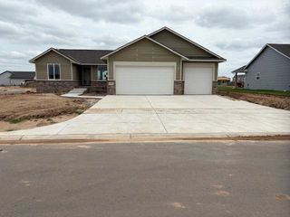 10943 W Sondra Ct, Maize, KS 67101