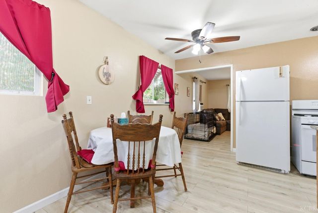 469 Pomegranate, Woodlake, CA 93286