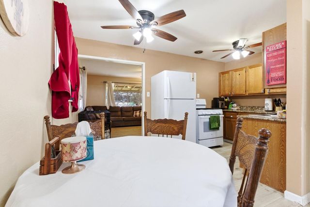 469 Pomegranate, Woodlake, CA 93286